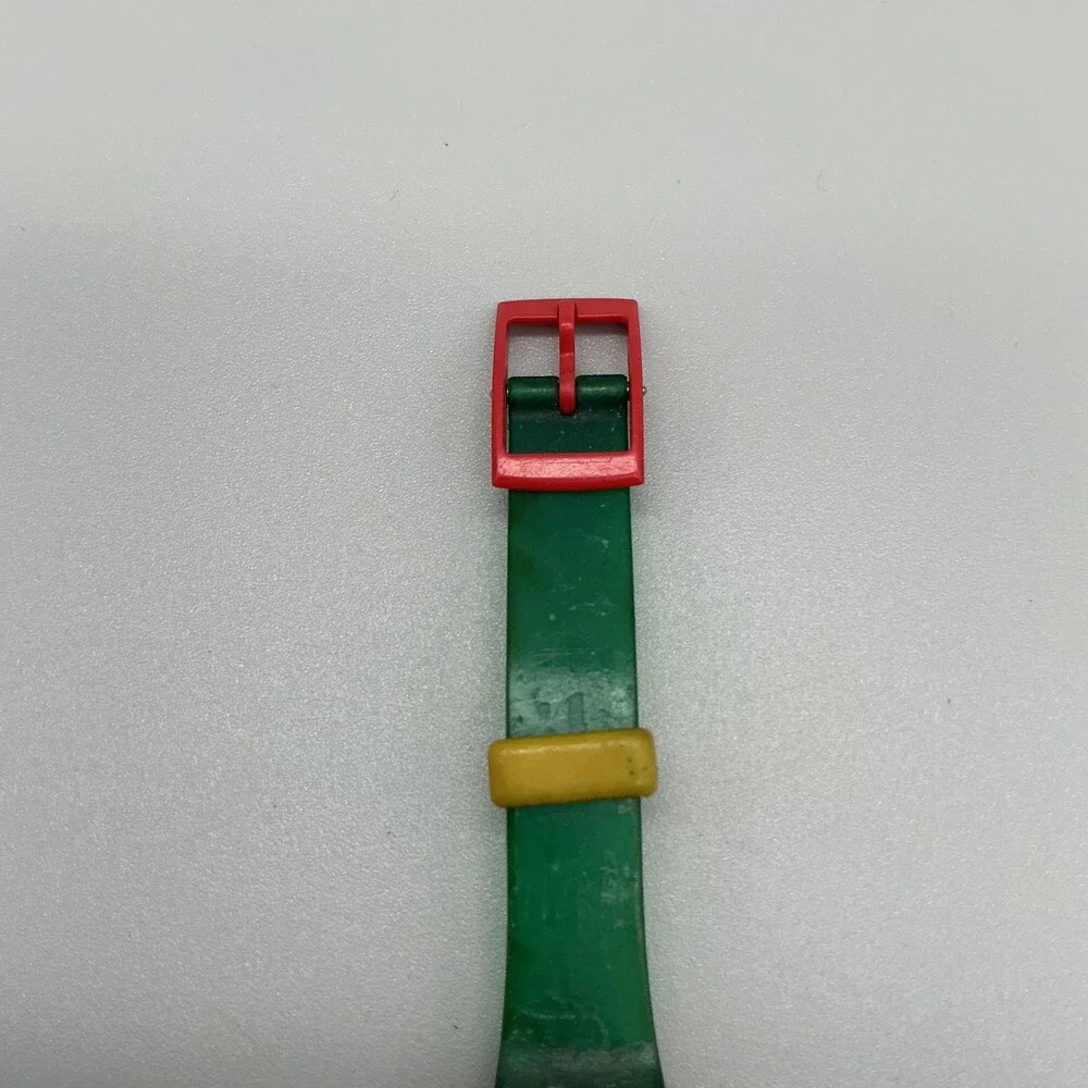 Vintage Swatch Radar Womens Watch 25mm Green Dial Red Swiss New Battery